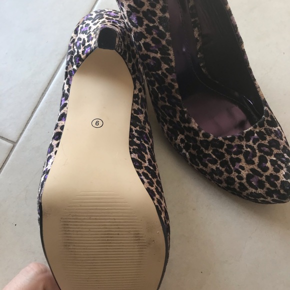 Purple leopard heels - Picture 4 of 4